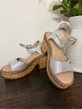 KARL LAGERFELD Women’s Caylia Silver Cork Platform Sandals with Ankle Strap